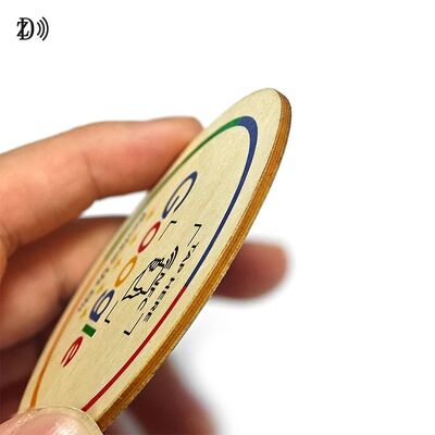 Настроенный лазерный логотип QR-код NTAG213 Деревянный стенд для карт отзывов Google NFC Карты отзывов Google